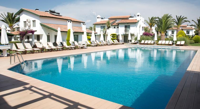 Çeşme Villasaray Hotel & Villa מראה חיצוני תמונה